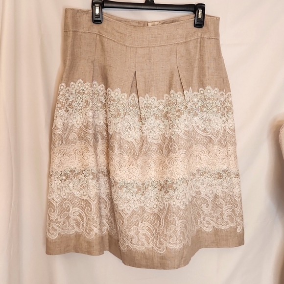 Per Se Tan and White A-Line Skirt - Picture 1 of 12